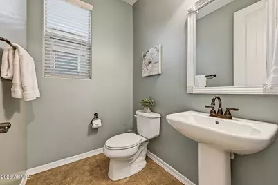 2571 E Tiffany Way, Gilbert, AZ 85298 - Photo 25