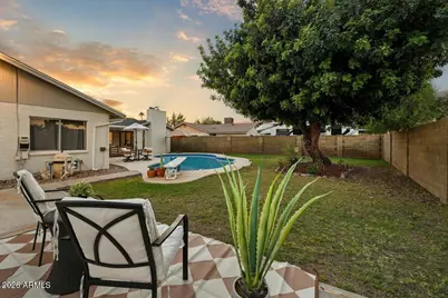 5126 W Echo Lane, Glendale, AZ 85302 - Photo 31