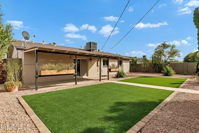 1646 N Daffodil Street, Tempe, AZ 85288 - Photo 21