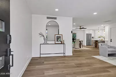 1646 N Daffodil Street, Tempe, AZ 85288 - Photo 5