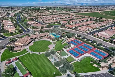 428 E Veterans Way, Queen Creek, AZ 85140 - Photo 43