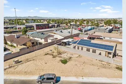 114 S 7th Street #17, Avondale, AZ 85323 - Photo 1