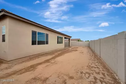 2433 E Alfonso Drive, San Tan Valley, AZ 85140 - Photo 37