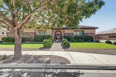 2263 E Crescent Way, Gilbert, AZ 85298 - Photo 1