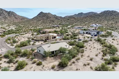 9536 S Krista Drive E, Goodyear, AZ 85338 - Photo 49