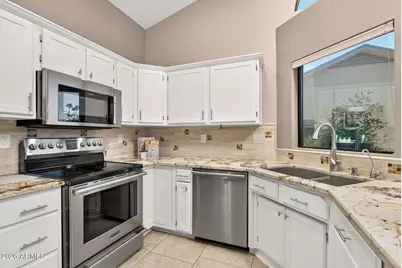 13043 W Peach Blossom Drive, Sun City West, AZ 85375 - Photo 31
