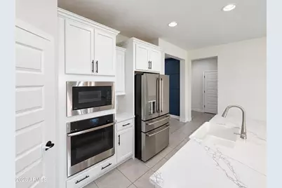 17996 W Raymond Street, Goodyear, AZ 85338 - Photo 11
