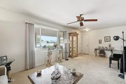 11085 W Frontier Drive, Sun City, AZ 85351 - Photo 5