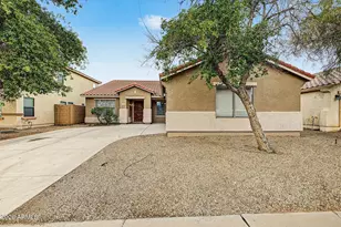 2330 W Spencer Run, Phoenix, AZ 85041 - Photo 1