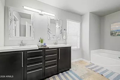 2330 W Spencer Run, Phoenix, AZ 85041 - Photo 17