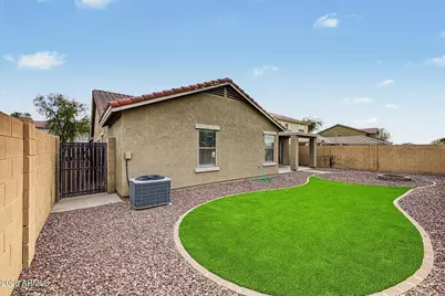 2330 W Spencer Run, Phoenix, AZ 85041 - Photo 33