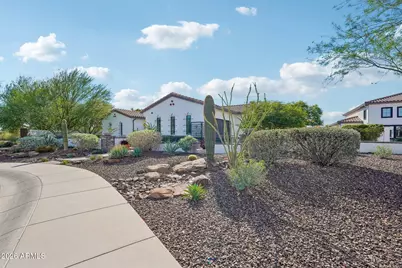 9335 W Villa Lindo Drive, Peoria, AZ 85383 - Photo 7