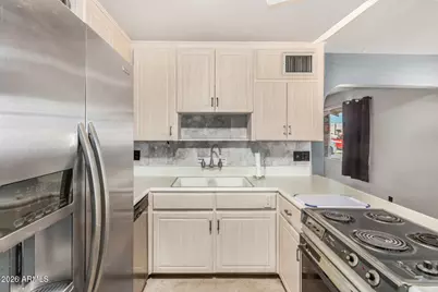 8836 N 28th Avenue, Phoenix, AZ 85051 - Photo 7