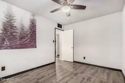 8836 N 28th Avenue, Phoenix, AZ 85051 - Photo 15