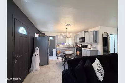 10947 W Hopi Street, Avondale, AZ 85323 - Photo 13