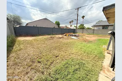 10947 W Hopi Street, Avondale, AZ 85323 - Photo 5