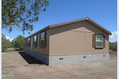 1993 Cumberland Road, Ash Fork, AZ 86320 - Photo 3
