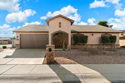 6901 W Denton Lane, Glendale, AZ 85303 - Photo 1