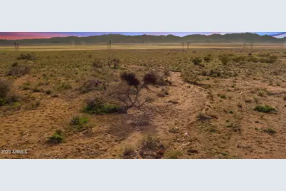 9100 W Kiowa, Kingman, AZ 86401 - Photo 1