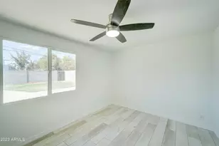 2148 W Hazelwood St, Phoenix, AZ 85015 - Photo 13
