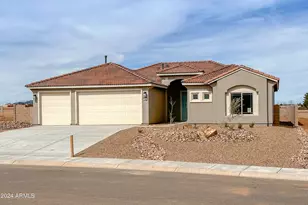 1653 Middle Crk Ln, Sierra Vista, AZ 85635 - Photo 1