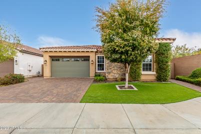 616 W Cantebria Drive, Gilbert, AZ 85233 - Photo 1