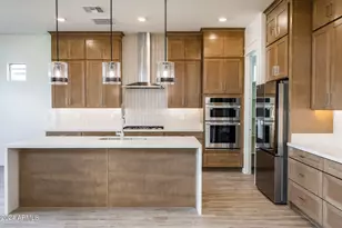 7566 W Gelding Dr, Peoria, AZ 85381 - Photo 1