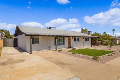 7308 E Granada Road, Scottsdale, AZ 85257 - Photo 1