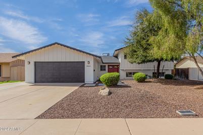 4414 S Newberry Road, Tempe, AZ 85282 - Photo 1