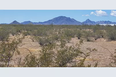 413Xx W Palm, Tonopah, AZ 85354 - Photo 1