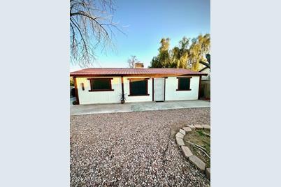 10917 W Apache Street - Photo 1