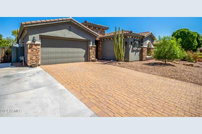 3830 E San Mateo Way, Chandler, AZ 85249 - Photo 1