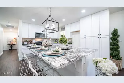 2401 W Echo, Phoenix, AZ 85021 - Photo 1