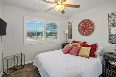 1505 E Cloud Road, Phoenix, AZ 85086 - Photo 17