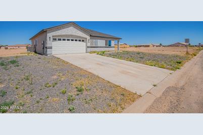 13681 S Del Rio Road, Arizona City, AZ 85123 - Photo 1