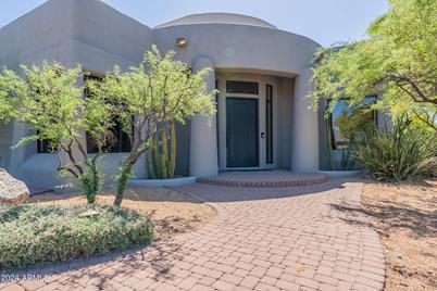 10814 E Sutherland Way, Scottsdale, AZ 85262 - Photo 1