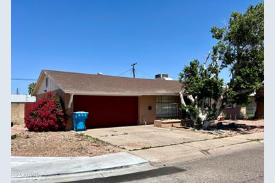 3742 W Glendale Avenue, Phoenix, AZ 85051 - Photo 1