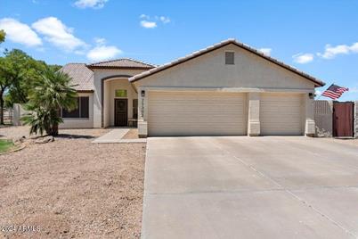 25302 W Illini Street, Buckeye, AZ 85326 - Photo 1