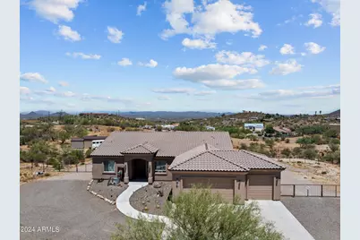 1085 Yaqui, Wickenburg, AZ 85390 - Photo 1