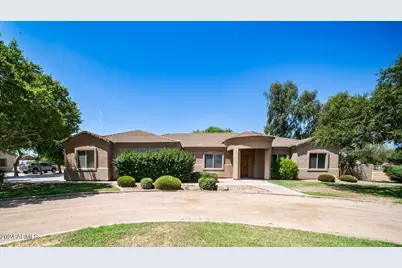 1754 E Paint Horse, San Tan Valley, AZ 85140 - Photo 1