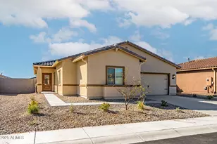 659 W Crowned Dove, Casa Grande, AZ 85122 - Photo 1