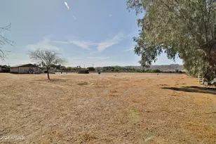 2527 E Southern Ave, Phoenix, AZ 85040 - Photo 1