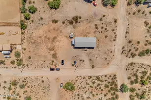 4470 W Silverdale, San Tan Valley, AZ 85144 - Photo 1