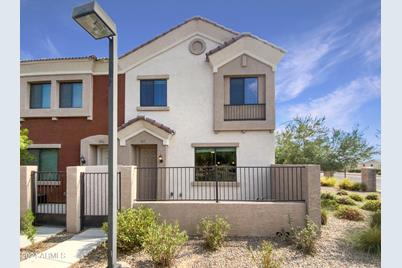 125 N Sunvalley Boulevard #101, Mesa, AZ 85207 - Photo 1