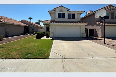 4053 E Woodland Drive, Phoenix, AZ 85048 - Photo 1