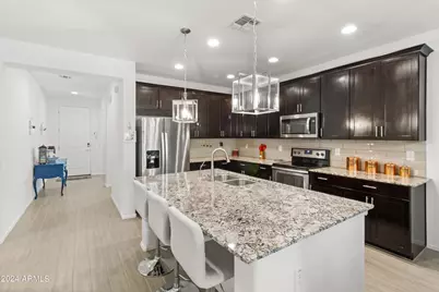 523 N Rainbow, Casa Grande, AZ 85194 - Photo 1