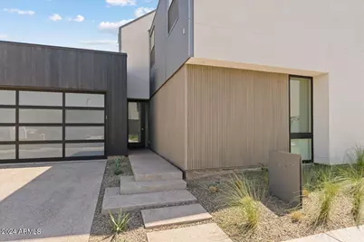 1329 E Pomelo Grove, Phoenix, AZ 85014 - Photo 1