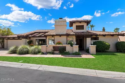 3181 E Berridge, Phoenix, AZ 85016 - Photo 1