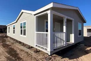 415 W Paris, Paulden, AZ 86334 - Photo 1