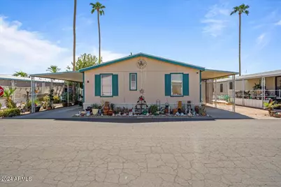 2121 N Center, Mesa, AZ 85201 - Photo 1